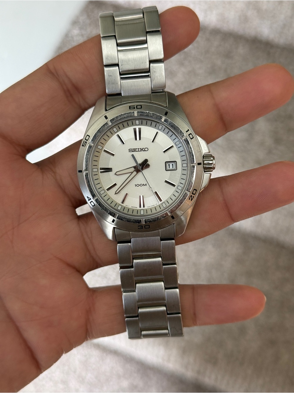 Seiko Silver Stainless Steel Men's Watch with date White Dial